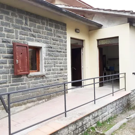 Di Pontito Hostel